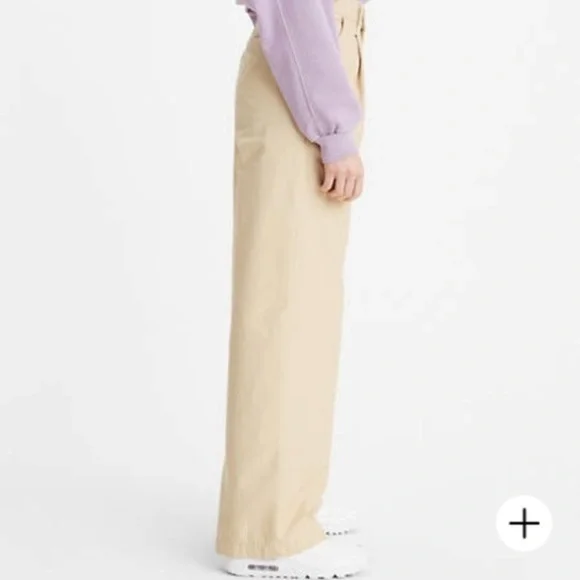 Levi's® Premium
PLEATED HIGH LOOSE PANTS “32 X 30”​ - Picture 4 of 6